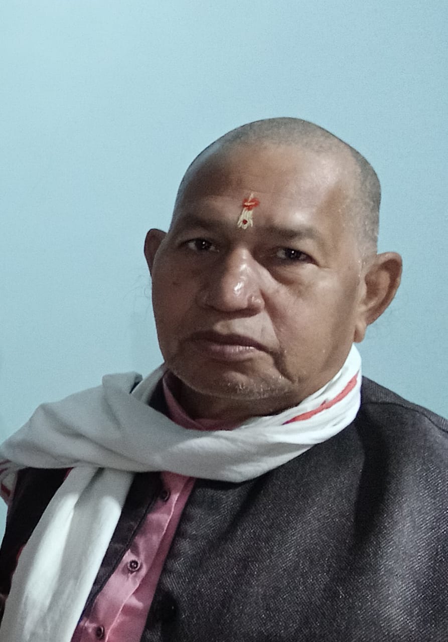 नगरी ब्रेकिंग..पोलिंग बूथ पर मतदान करने गए व्यक्ति का दिल का दौरा पड़ने से निधन