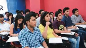 कोचिंग पर छात्रों की निर्भरता की जांच के लिए केंद्र ने बनाई समिति 
