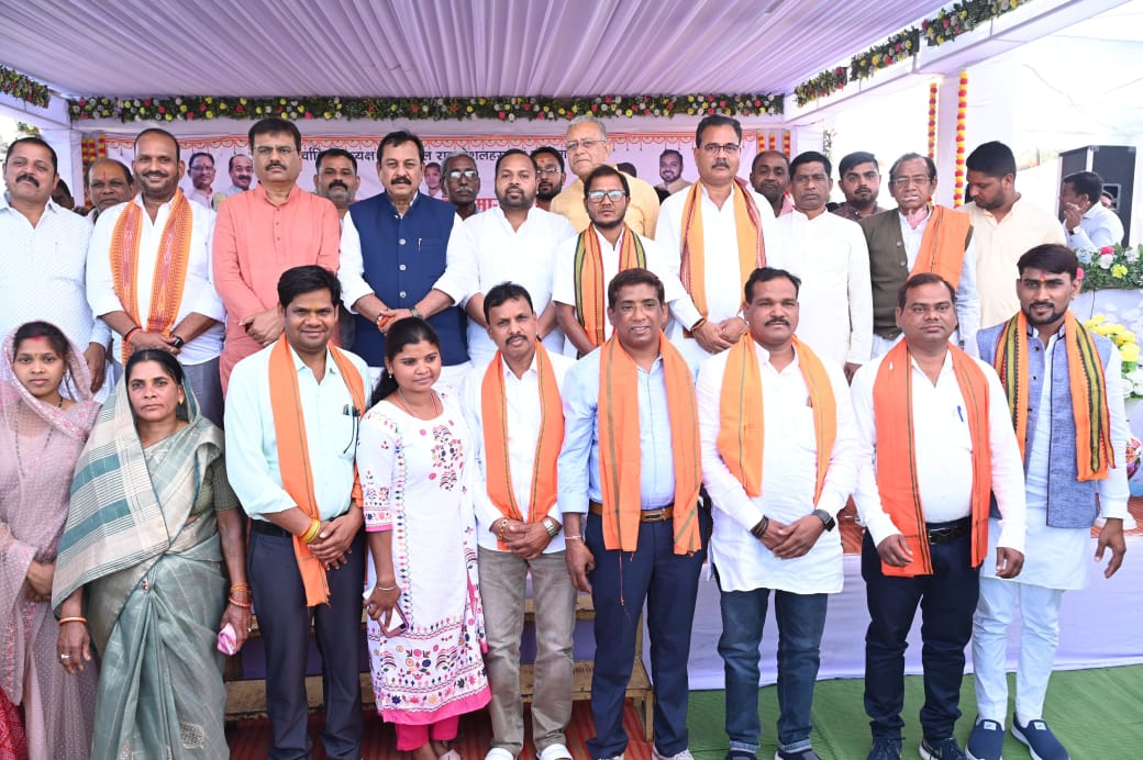 भाजपा समर्थित जनप्रतिनिधियों की शानदार जीत के बाद नगरवासियों में उमंग 