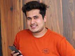 रायपुर में ऑनलाइन सट्टा रैकेट का भंडाफोड़: 20 सटोरिए गिरफ्तार, मास्टरमाइंड का खुलासा