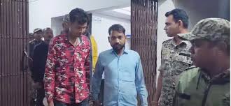 पुलिस ने बड़ी मात्रा में गांजा के साथ 11 तस्करों को किया गिरफ्तार 