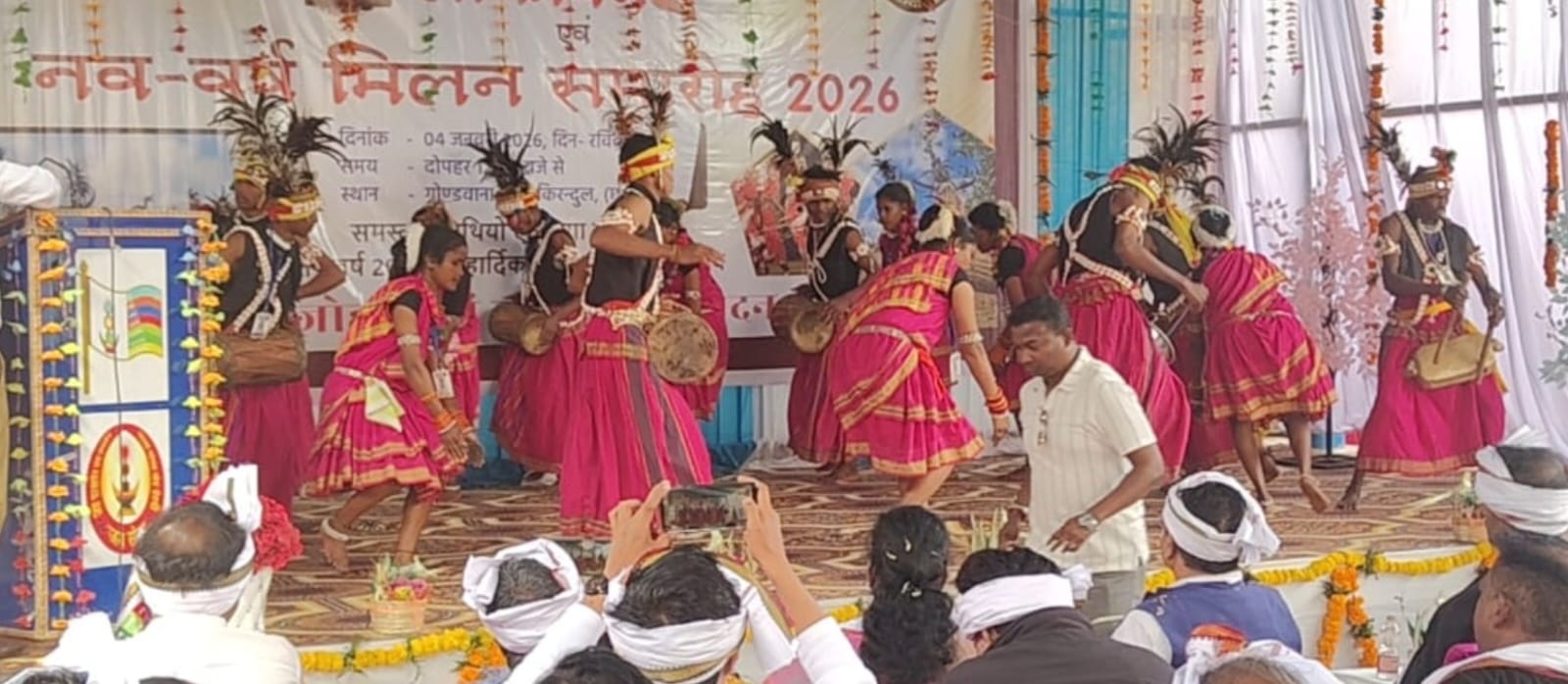 नवनिर्मित गोंडवाना भवन का एनएमडीसी किरन्दुल के अधिशासी निदेशक ने किया उद्घाटन