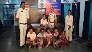 Raigarh: रहस्यमयी मौत के मामले का पुलिस ने किया खुलासा,नाबालिग समेत 6 आरोपी गिरफ्तार 