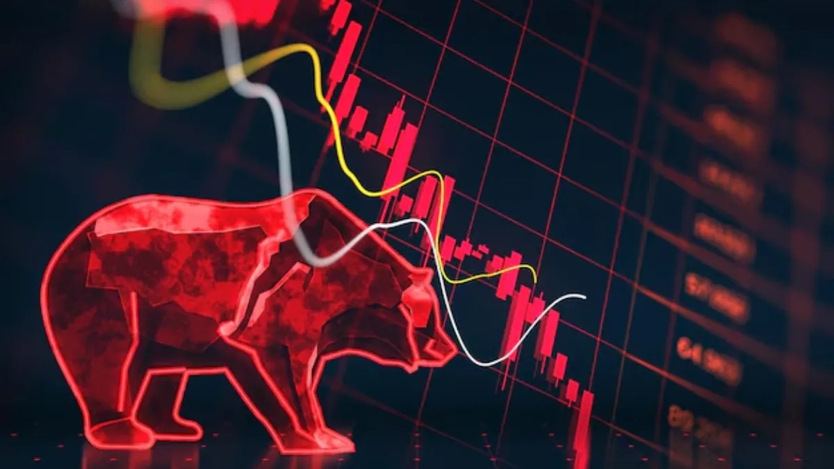 Share Market Crash: खाड़ी देशों के तनाव से शेयर बाजार में बड़ी गिरावट, सेंसेक्स-निफ्टी धड़ाम
