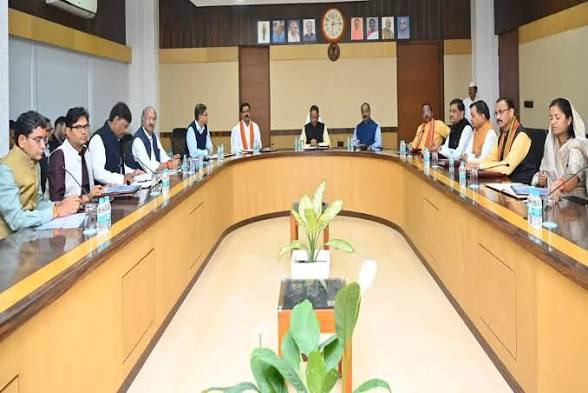 साय कैबिनेट के बड़े फैसले: किसानों, ऊर्जा और परिवहन क्षेत्र में अहम बदलावों को मंजूरी