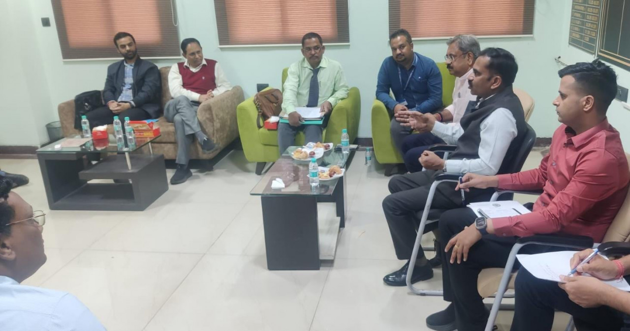 अब छत्तीसगढ़ में पेट्रोल पंपों पर भी होगी वाहनों की प्रदूषण जांच : परिवहन विभाग और पेट्रोलियम कंपनियों के बीच बैठक में लिया गया महत्वपूर्ण निर्णय