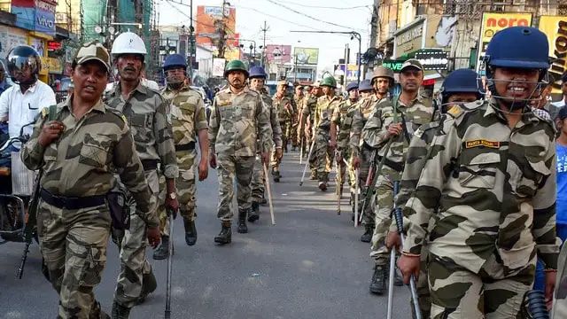 झारखंड में होली जुलूस के दौरान दो पक्षों के बीच हुई झड़प,कई घायल