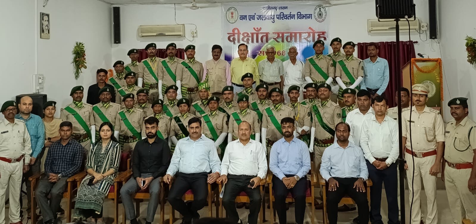68वें बैच का दीक्षांत समारोह: नए जोश के साथ मैदान में उतरेंगे वनरक्षक, उत्कृष्ट प्रशिक्षुओं का हुआ सम्मान