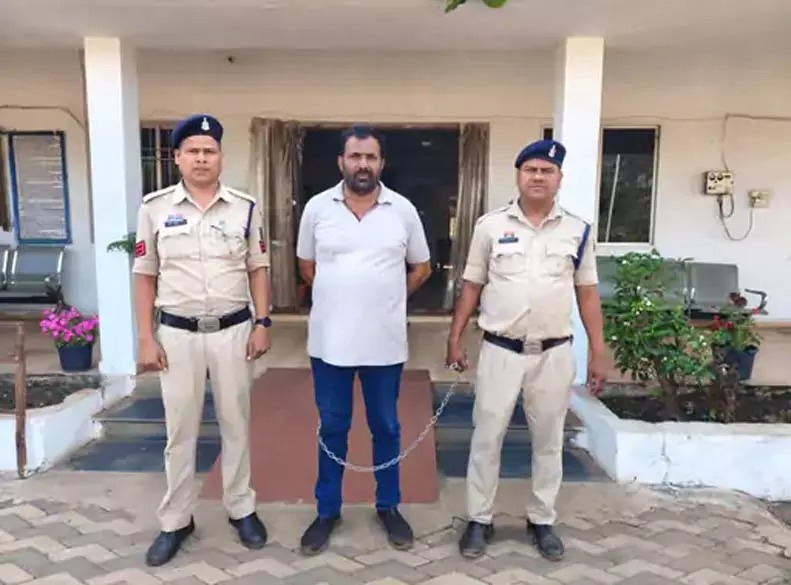 नशे के नेटवर्क पर बड़ा वार, अफीम-डोडा चूरा के साथ तस्कर पकड़ाया 