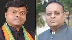 सियासी तकरार :  नक्सलवाद पर छत्तीसगढ़ में गरमाई राजनीति, कांग्रेस-बीजेपी आमने-सामने