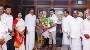 चुनाव से पहले DMDK ने बदला पाला, सत्ताधारी DMK के साथ किया गठबंधन