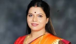 मेयर बनने से पहले रितु तावड़े का बड़ा बयान,मुंबई का रंग भगवा है, भगवा ही रहेगा