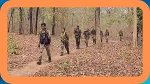 बीजापुर : नक्सलियों की कायराना हरकत, IED ब्लास्ट में CAF जवान शहीद