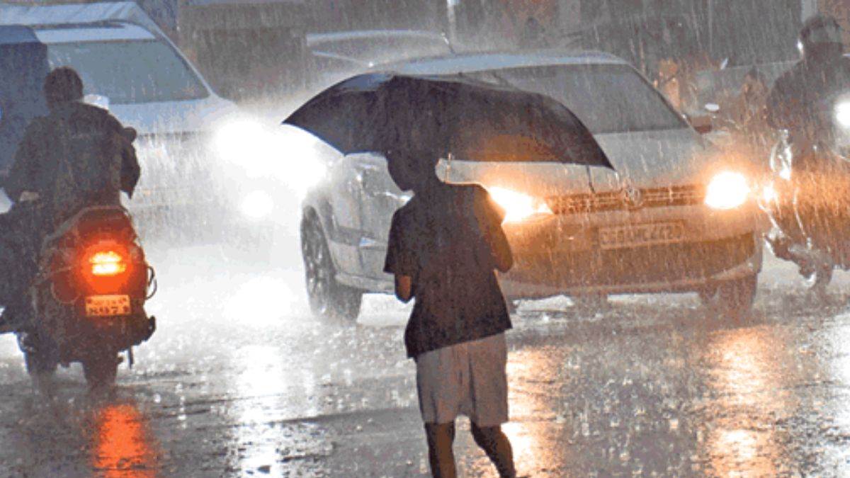 आषाढ़ की विदाई पर रायपुर में हुई झमाझम बारिश