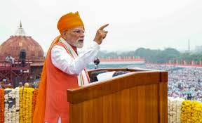 स्वतंत्रता दिवस पर प्रधानमंत्री मोदी का संबोधन: बस्तर में अब बंदूक नहीं, खेलों की गूंज,नक्सलवाद सिमटा, देश ने पाई राहत