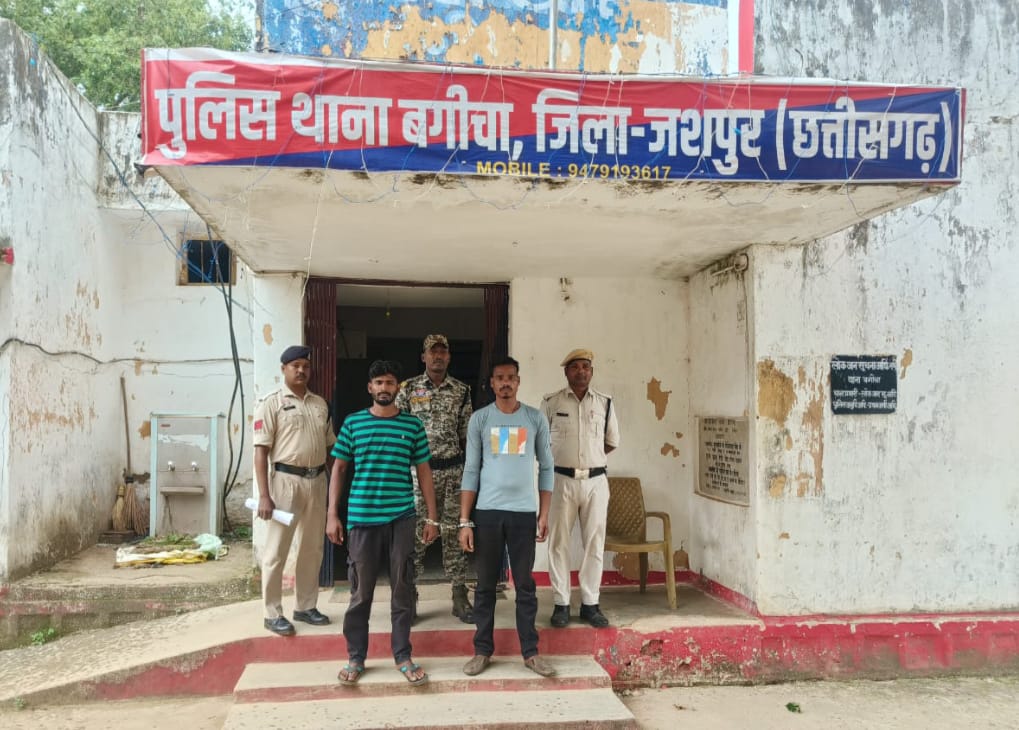 इलाके का कुख्यात निगरानी बदमाश कैलाश यादव लूट के आरोप में चढ़ा जशपुर पुलिस के हत्थे