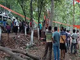रिटायर्ड पुलिसकर्मी के बेटे ने की खुदकुशी :  दुर्ग से भिलाई पहुंचकर गमछे को बनाया फंदा, रहस्य बरकरार