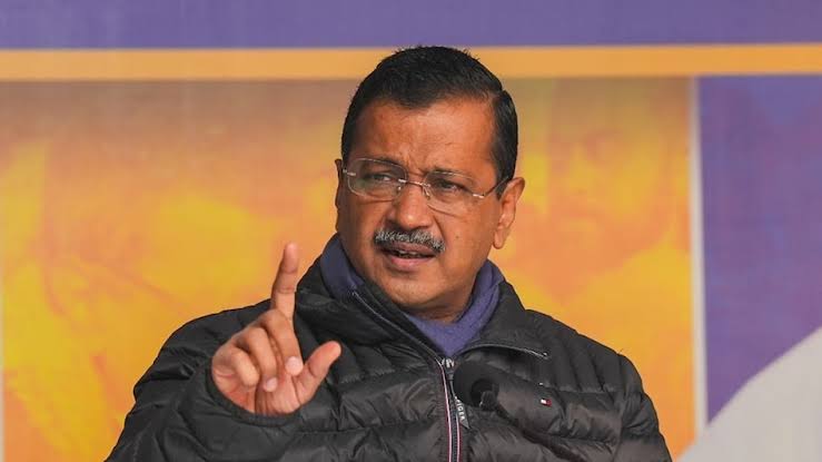 बीजेपी ने प्रेसवार्ता कर केजरीवाल की संपत्ति पर उठाए सवाल.. कहा नामांकन पत्र के साथ अपनी आय की गलत जानकारी दी 