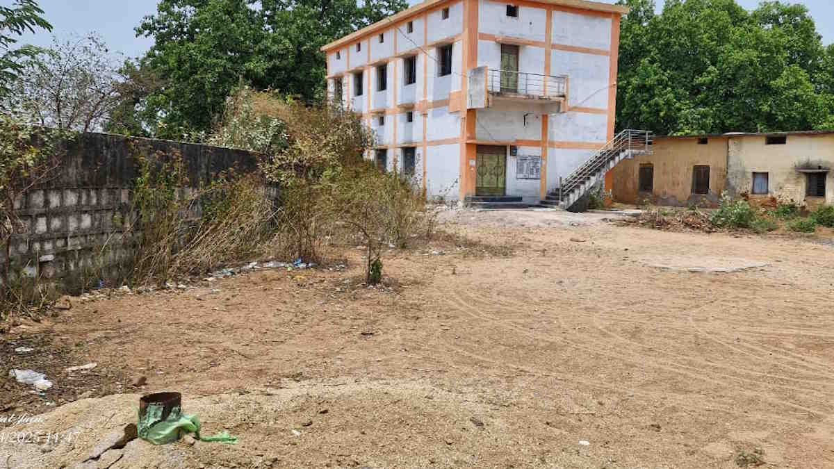  गरियाबंद : खुदाई हो चुके स्थानों में बोर के लिए फिर से हुआ टेंडर, जाँच की मांग 