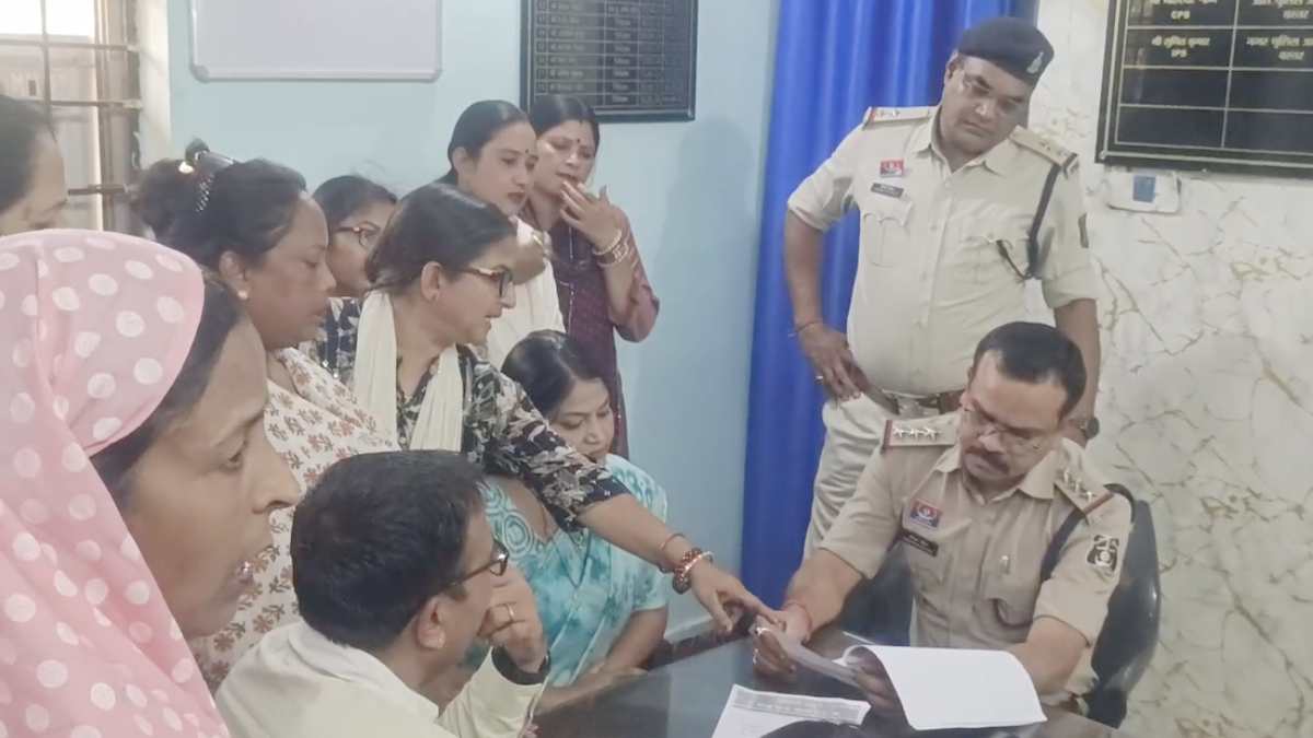 आपत्तिजनक टिप्पणी पर बवाल: BJP महिला कार्यकर्ताओं ने कांग्रेस नेता के खिलाफ मोर्चा खोला