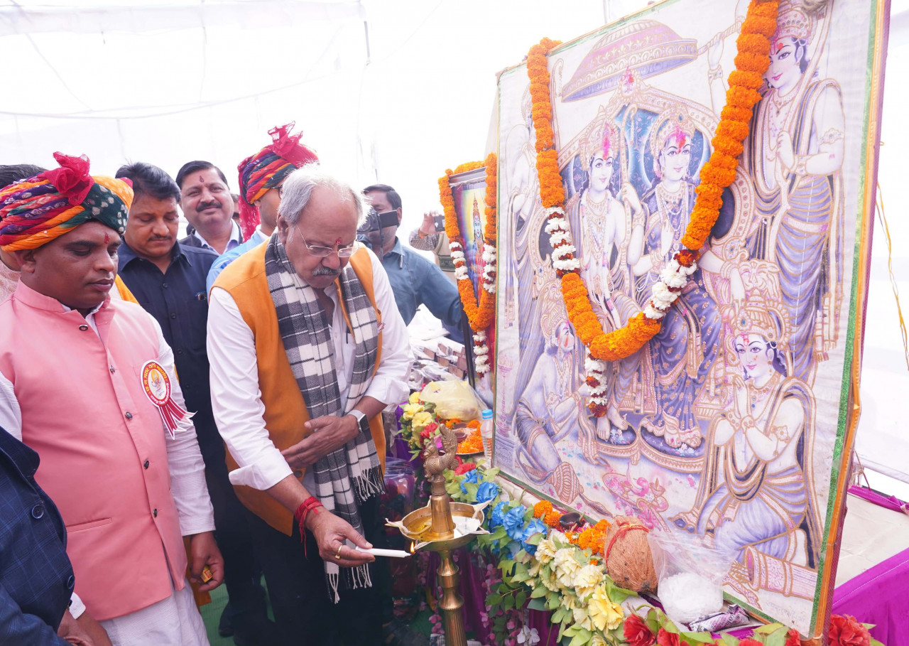 शाकम्भरी जयंती पर आयोजित कार्यक्रम में शामिल हुए मंत्री बृजमोहन अग्रवाल