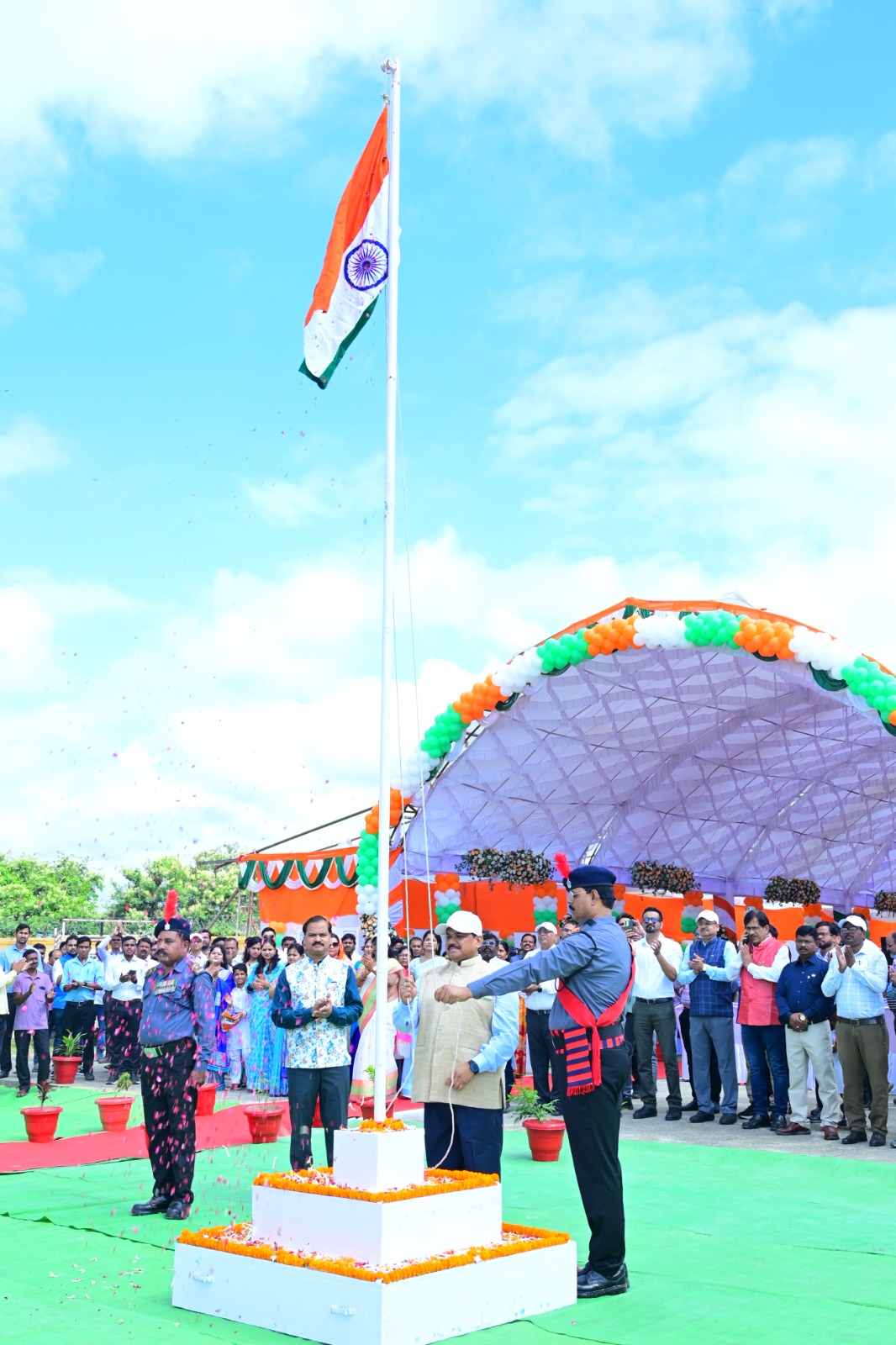 एनटीपीसी तलईपल्ली में देशभक्ति और उत्साह के साथ मनाया गया 79वां स्वतंत्रता दिवस