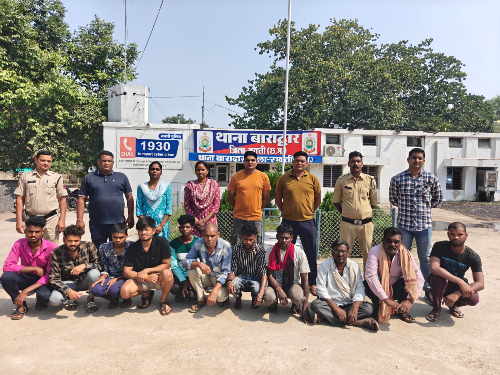 वर्षो से फरार 03 स्थायी वारंट एवं 09 गिरफ्तार वारंटी कुल  12 वारंटी गिरफ्तार कर विशेष अभियान के तहत भेजा गया जेल