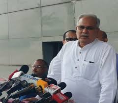 भूपेश बघेल का BJP को चैलेंज: बिना देखे वंदे मातरम् गाकर दिखाएं भाजपा नेता
