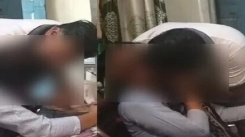 हाथरस से एक शर्मसार कर देने वाला मामला:प्रोफ़ेसर के 65 अश्लील वीडियो से यूपी में हड़कंप