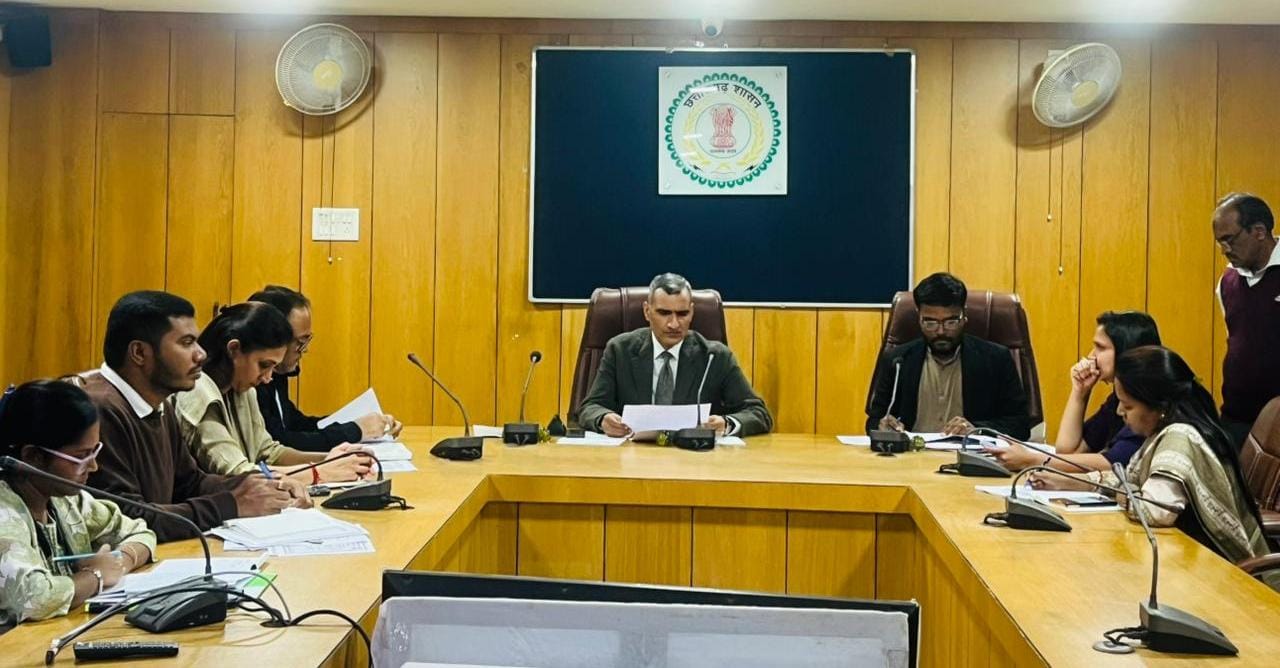 कलेक्टर एवं जिला निर्वाचन अधिकारी के मार्गदर्शन में डिजिटाइजेशन प्रतिशत पहुँचा 97.27%