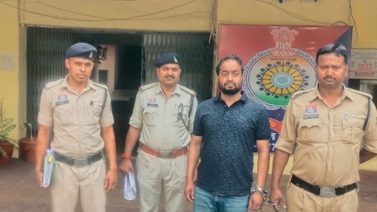 रायपुर में ड्रग नेटवर्क पर बड़ा प्रहार! ‘ओशियन ग्रो गांजा’ के साथ अंतरराज्यीय तस्कर गिरफ्तार