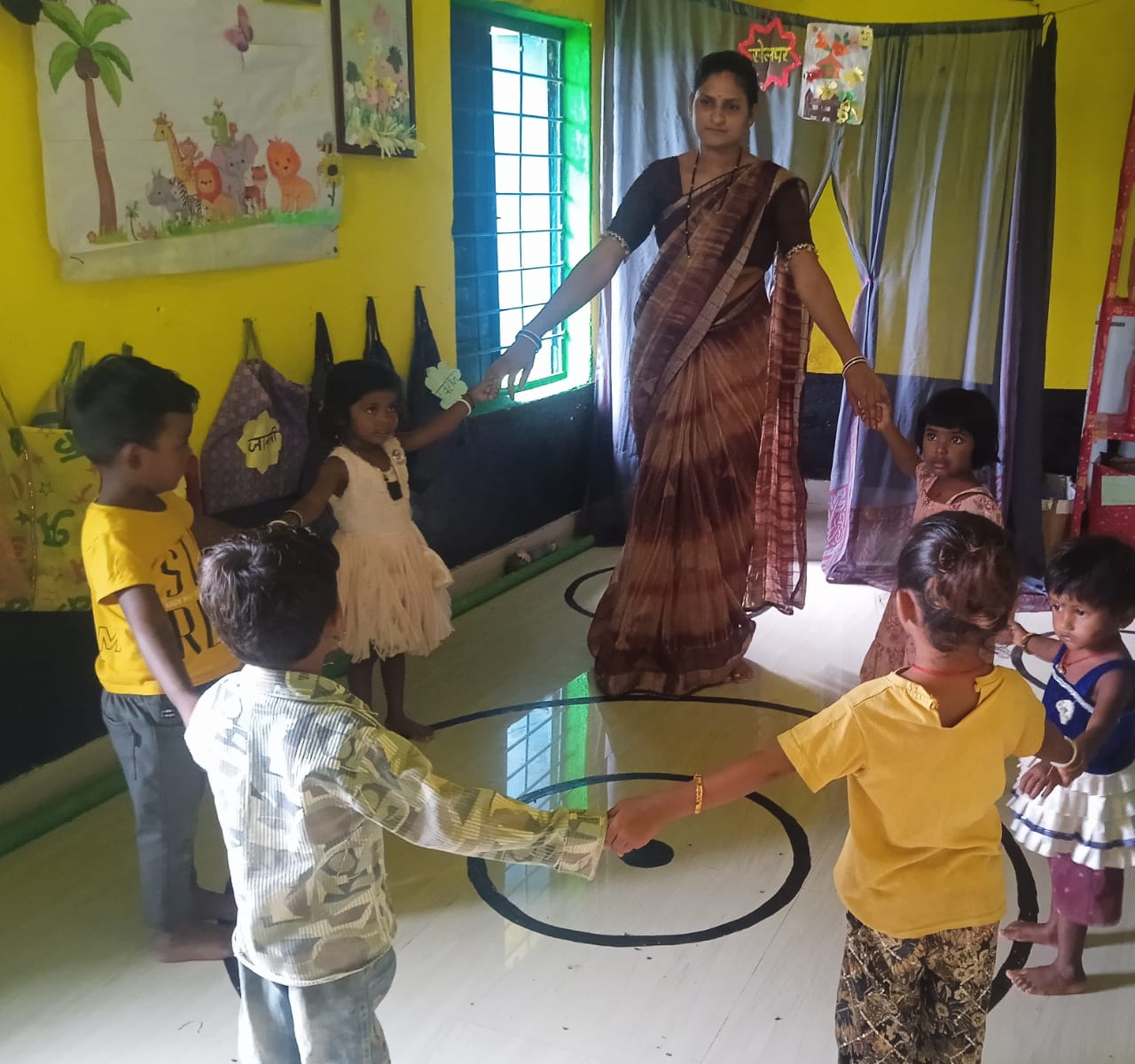 खेल-खेल में मिला पोषण ज्ञान,  कवर्धा के आंगनबाड़ी केंद्रों में बच्चों ने सीखी स्वस्थ जीवन की आदतें