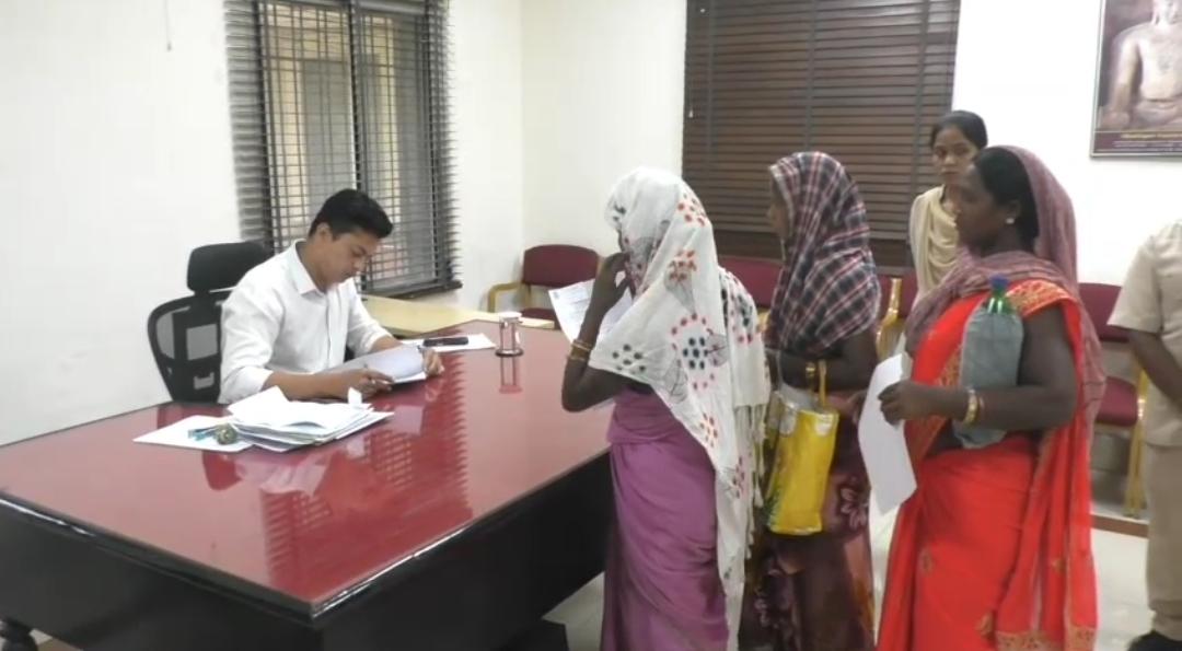 जनदर्शन में सुनी गई जनसामान्य की समस्याएं,प्राप्त आवदेनों के त्वरित निराकरण के दिए गए निर्देश