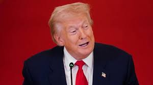 होर्मुज में युद्धपोत भेजने की डोनाल्ड ट्रंप की पहल को झटका, कई देशों ने किया किनारा