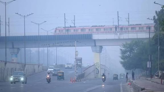 दिवाली के जश्न के बीच दिल्ली और एनसीआर के शहरों की हवा हुई ज़हरीली