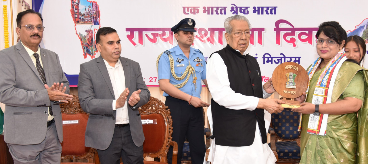 हमारे पूर्वजों ने हमे गौरवशाली विरासत दी है : राज्यपाल हरिचंदन