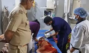 राजनांदगांव में आपातकालीन खिड़की से गिरा चार साल का बच्चा, मचा कोहराम