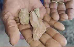 अनोखा शौक : गिरजाबाई के ये चीज खाने से सब हैरान 