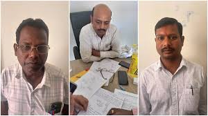 छत्तीसगढ़ में रिश्वतखोर: रिश्वत लेते हुए रंगे हाथों पकड़ाए,लेखापाल, संगठक और पटवारी 