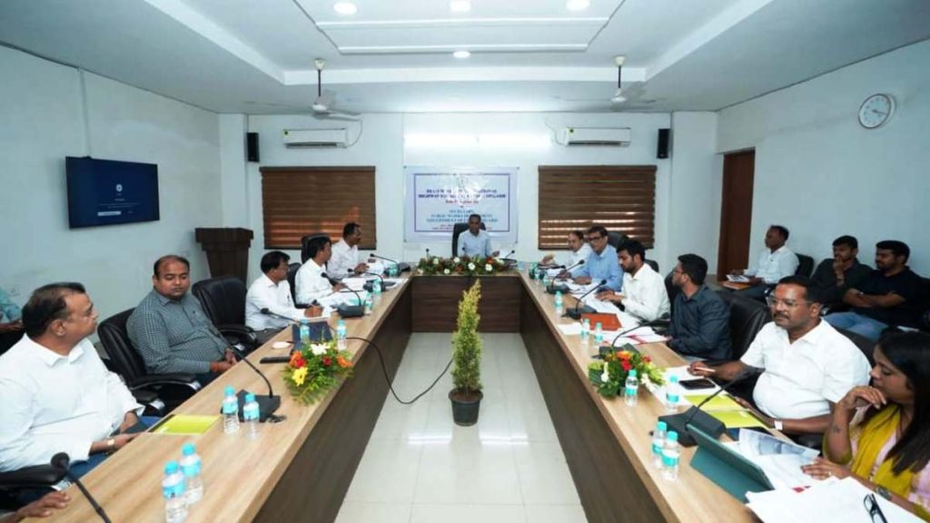 छत्तीसगढ़ में हाईवे विकास को रफ्तार: मार्च 2027 तक पूरे होंगे रायपुर-विशाखापट्टनम एक्सप्रेस-वे समेत बड़े प्रोजेक्ट