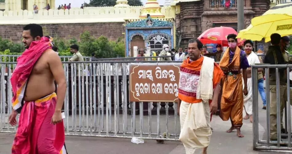 1 जनवरी से बदलेंगे नियम, जगन्नाथ मंदिर जाने वाले श्रद्धालुओं को ड्रेस कोड करना होगा फॉलो