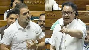 एक व्यक्ति की मूर्खता और एक परिवार की वजह से देश इतना नुकसान नहीं झेल सकता,किरेन रिजिजू का राहुल गांधी पर करारा वार
