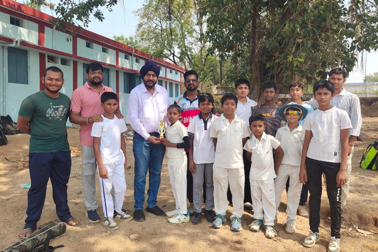 पिथौरा में अंडर-12 क्रिकेट ट्रायल: रोमांचक मुकाबले में खिलाड़ियों ने दिखाया दम