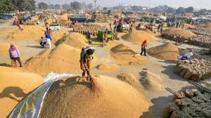 खरीफ विपणन वर्ष 2025-26 : 23.48 लाख किसानों से धान खरीदी, ₹29,597 करोड़ का भुगतान