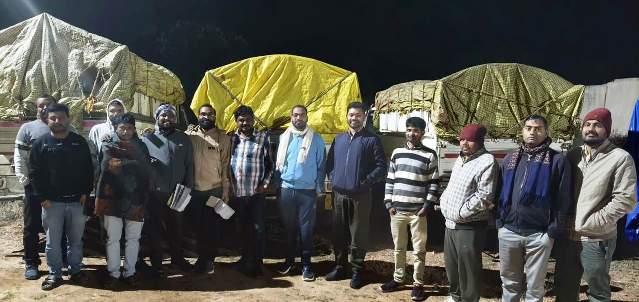 अंतर्राज्यीय सीमाओं व ग्रामीण क्षेत्रों में रखी जा रही है सख्त निगरानी,बलरामपुर जिले में 10,320 बोरी धान व 16 वाहन जब्त