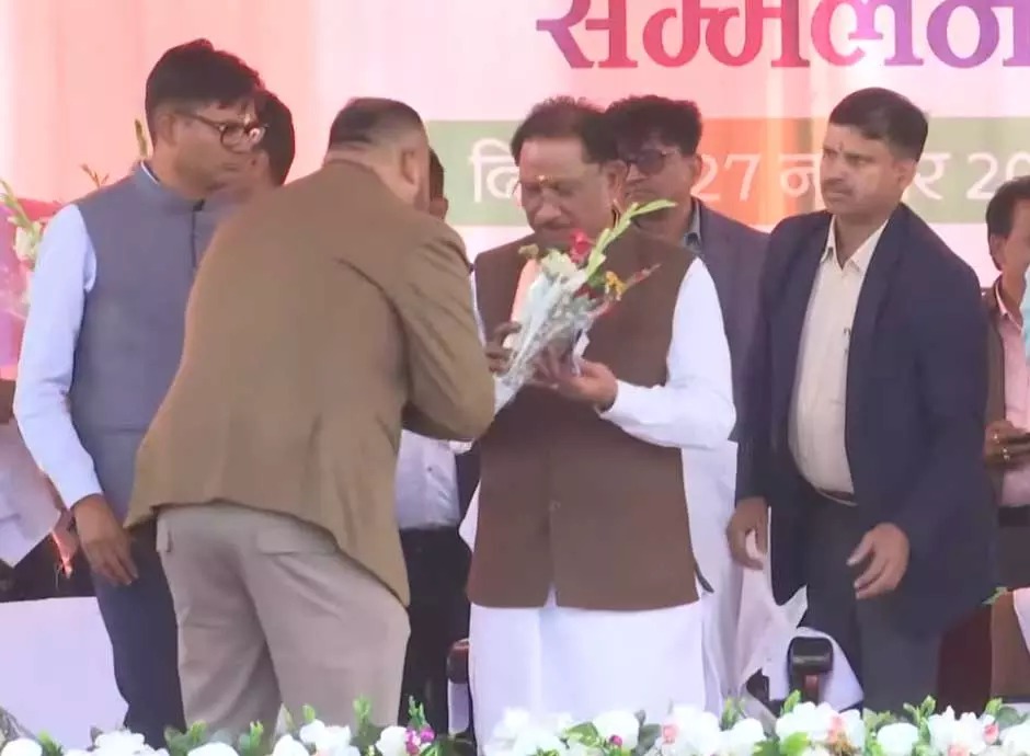 मुख्यमंत्री विष्णुदेव साय ने किया किसान-महतारी सम्मेलन का उद्घाटन