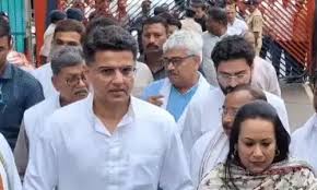 न्यायिक हिरासत में हैं चैतन्य बघेल ,मिलने पहुंचे सचिन पायलट