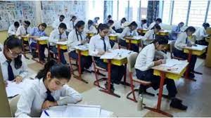 CBSE बोर्ड परीक्षा की एग्जाम डेट का हुआ ऐलान 15 फरवरी से होगी परीक्षा ऐसे करे टाइम टेबल डाउनलोड