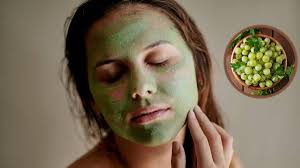 डल स्किन से छुटकारा पाने का देसी नुस्खा,जानिए स्किन के लिए क्यों फायदेमंद है आंवला?