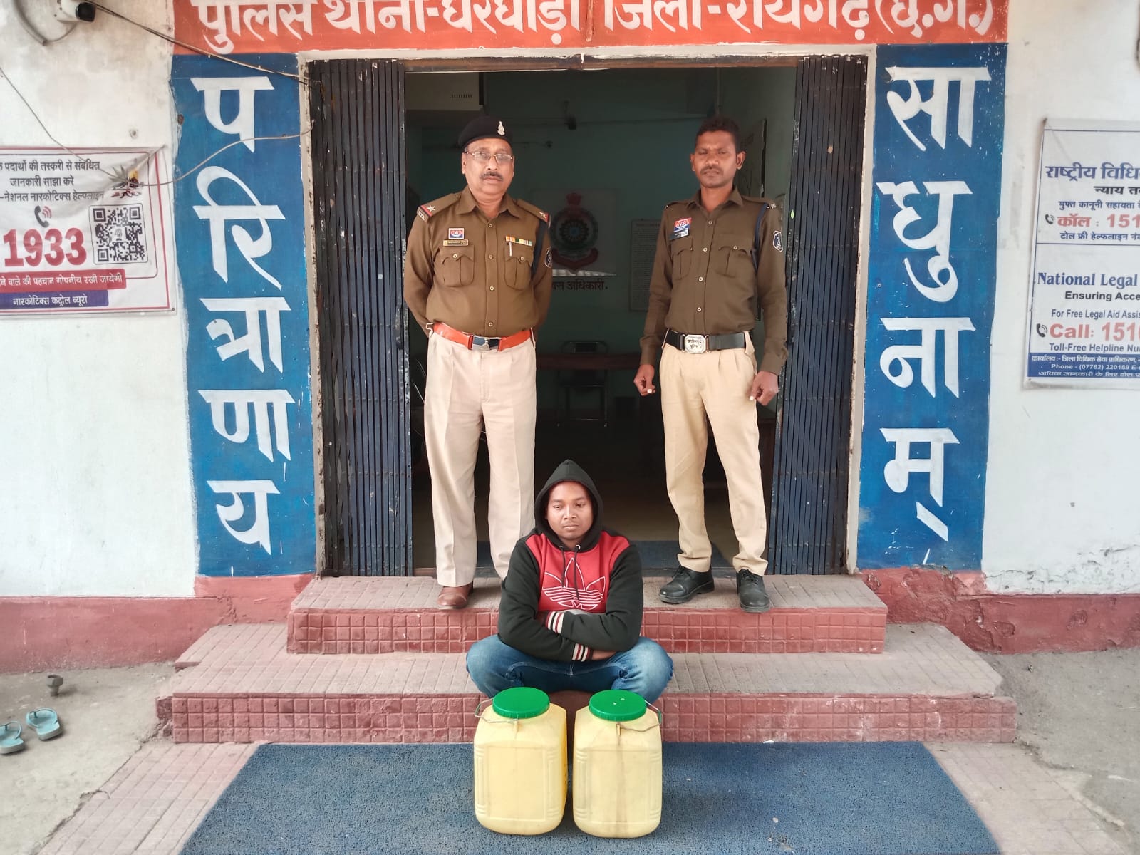 रायगढ़ पुलिस का अवैध शराब पर ताबड़तोड़ प्रहार, 3 दिन में 11 आरोपी गिरफ्तार